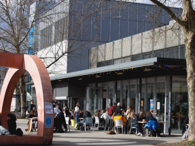 La MADRE &eacute;tait pr&eacute;sente au Mini-Village des Sciences sur le Campus le 2 octobre 